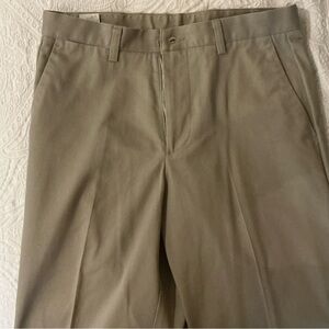 Dockers Men's Khaki Chinos - Light Brown/Tan